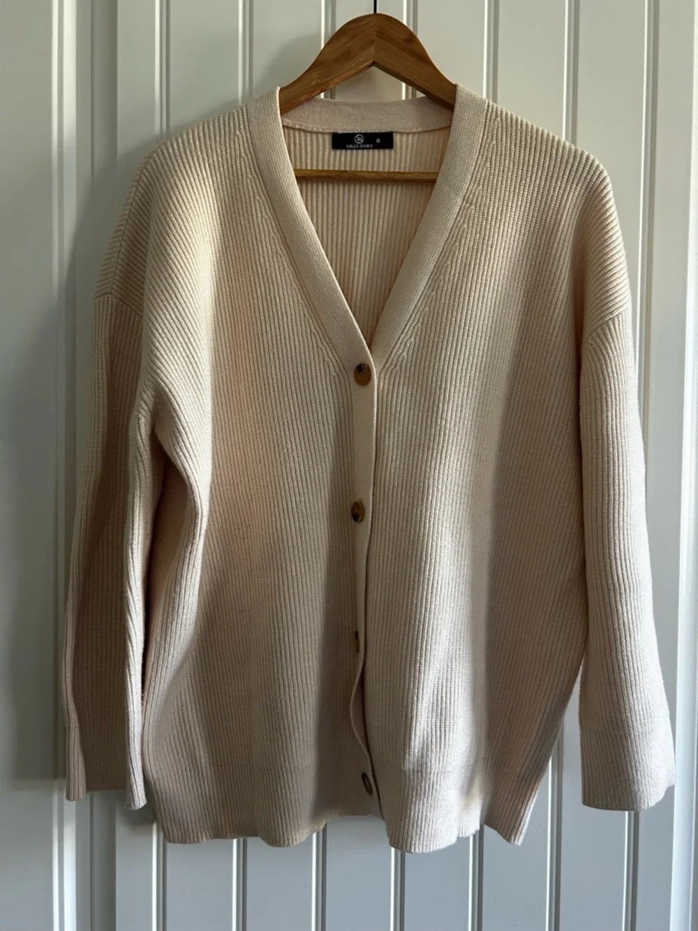 Oversized Cardigan Sweater - Picture 3 of 9